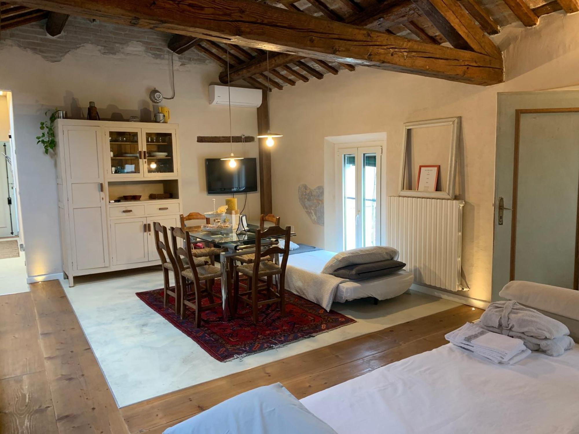InCastrum - la soffitta in centro Ferrara Esterno foto